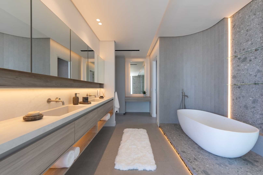 5 Bedroom Property for Sale in Camps Bay Western Cape